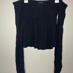 Kendall & Kylie Off the shoulder top